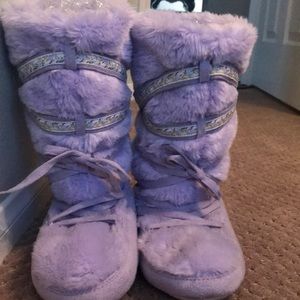 Victoria’s Secret house boots
